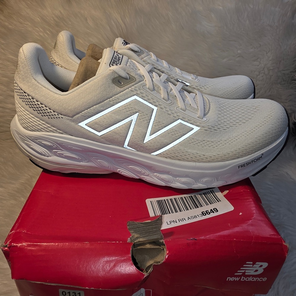 New Balance 860v14 Women's 12 2A Narrow White Sea Salt W860C14 New With Box